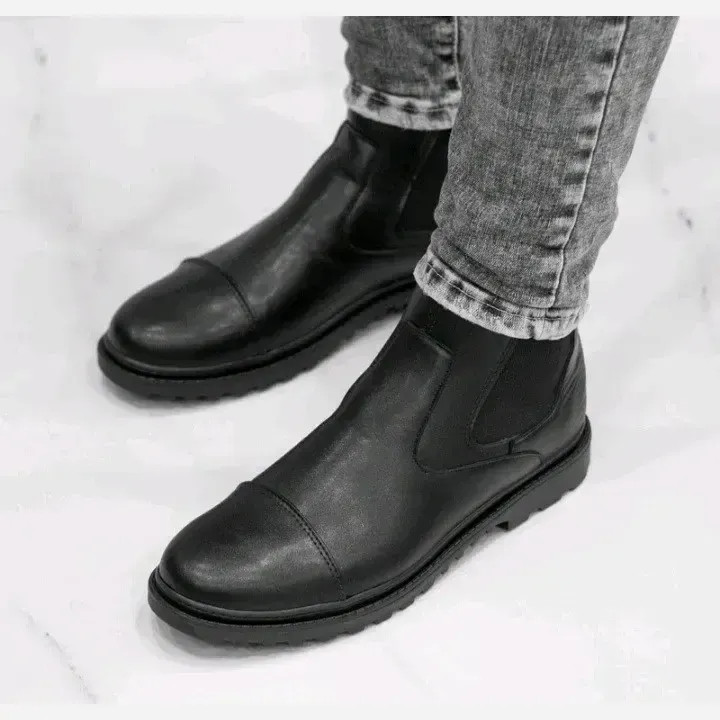 نیم بوت مردانه رویه چرم درجه یک دوردوخت سبک و راحت سایز 40 تا 44
